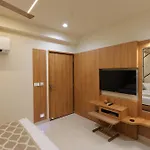 Hotel Mahadev Villa Elite