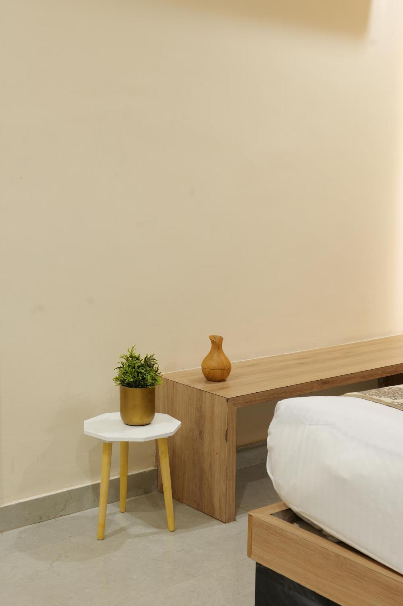 Mahadev Elite Hotel