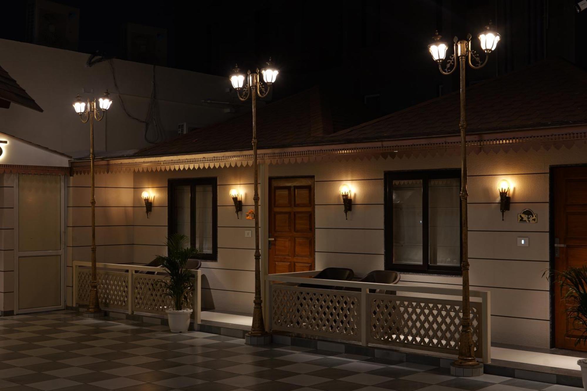Hotel Mahadev Elite 3*